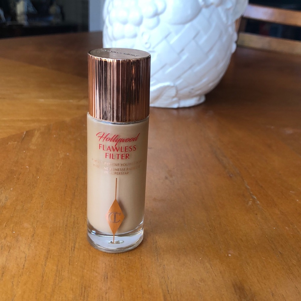 Charlotte Tilbury’s Hollywood Flawless Filter